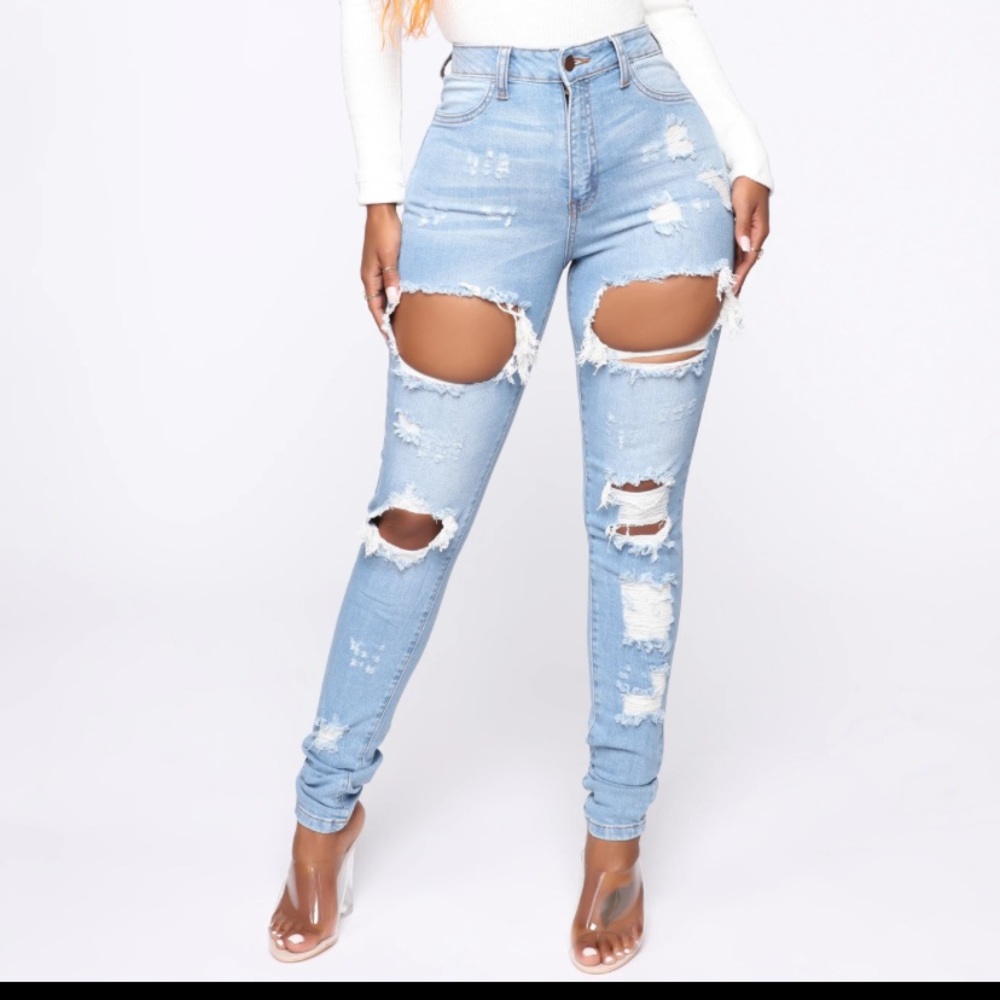 Ripped Skinny Jean